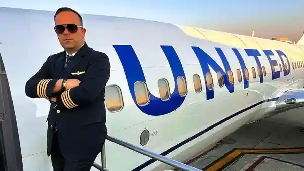 سینا امجدیان خلبان ایرانی‌ تبار یونایتد ایرلاینز از پرواز به اسرائیل منع شد