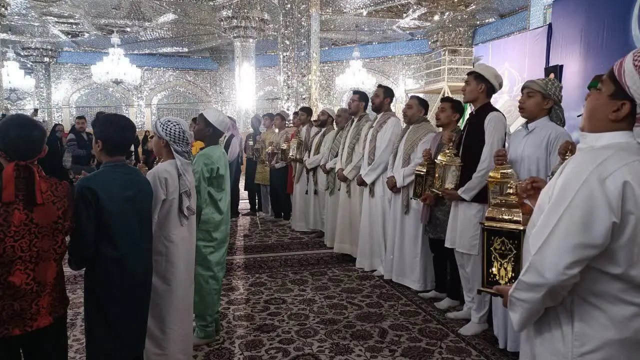 آیین معنوی هل هلالک یا رمضان در حرم  امام رضا (ع) برگزار شد