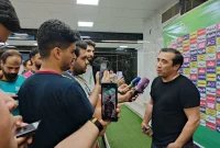 خداداد عزیزی از فحاشی در ورزشگاه یزد انتقاد کرد