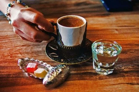 راهنمای کامل تهیه قهوه ترک اصیل در خانه راهنمای کامل تهیه قهوه ترک اصیل در خانه