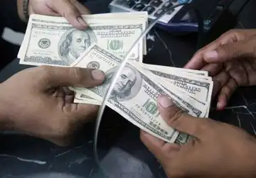 جدیدترین نرخ‌های قیمت دلار، یورو و درهم امروز یک شنبه ۲ آذر  ۱۴۰۴