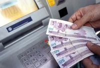 اختلاف فاحش در پرداخت عیدی کارمندان و کارگران در پایان سال ۱۴۰۴