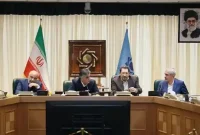 حضور فرزین در نشستهای تیم اقتصادی دولت در بانک مرکزی حضور فرزین در نشستهای تیم اقتصادی دولت در بانک مرکزی