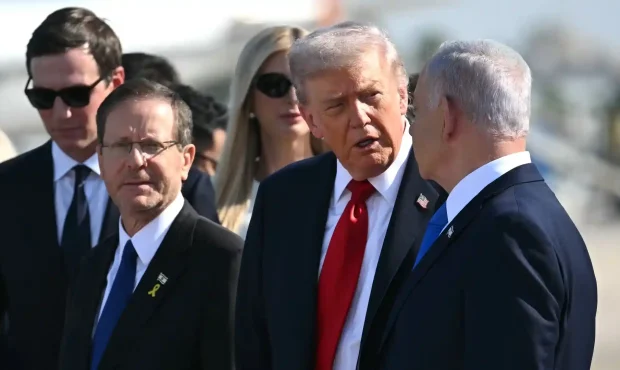 حمله تند ترامپ به رئیس‌جمهور اسرائیل بر سر عفو نتانیاهو