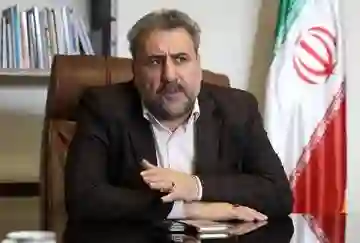 حشمتالله فلاحت‌پیشه : عادی‌سازی جنگ و تحریم برای ایران پیامدهای خطرناکی دارد