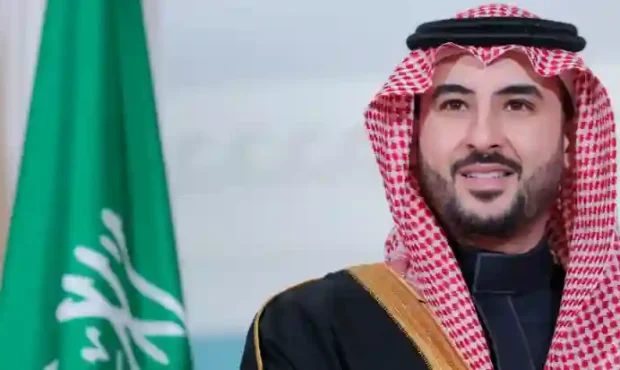 دیدار فوری وزیر دفاع عربستان با جیدی ونس دیدار فوری وزیر دفاع عربستان با جیدی ونس