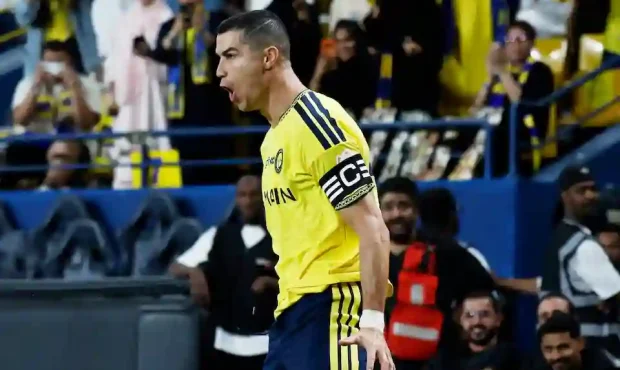 رونالدو در پیروزی ۳ بر صفر النصر مقابل الدرعیه گلزنی کرد رونالدو در پیروزی ۳ بر صفر النصر مقابل الدرعیه گلزنی کرد